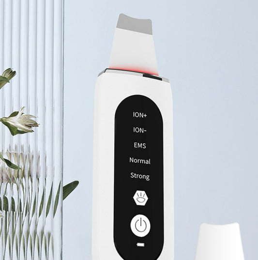 EMS Pore Cleaner with Color Light Therapy